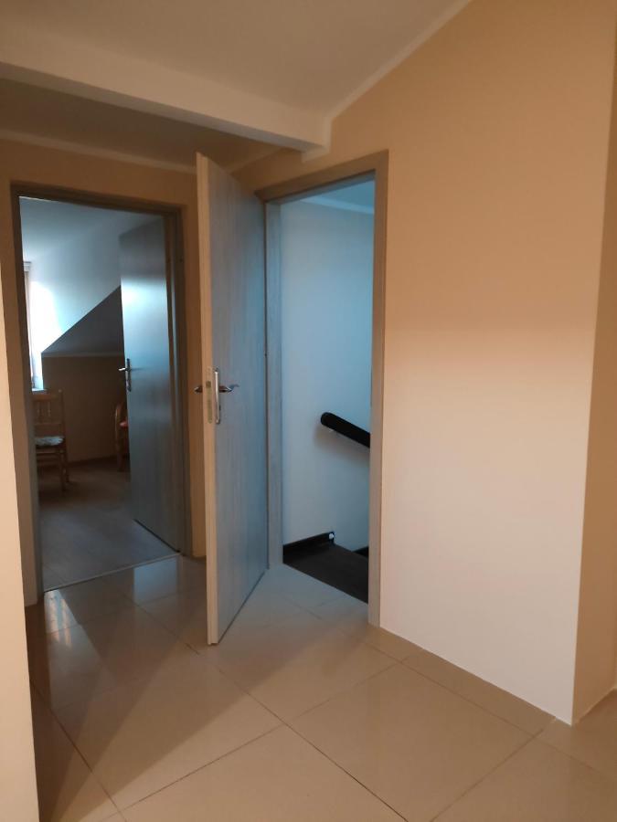 Apartamento Wiola Zelistrzewo Exterior foto