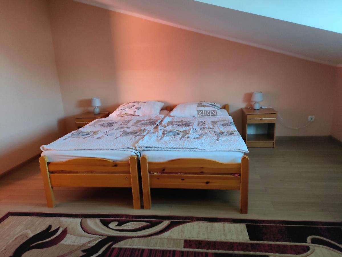 Apartamento Wiola Zelistrzewo Exterior foto